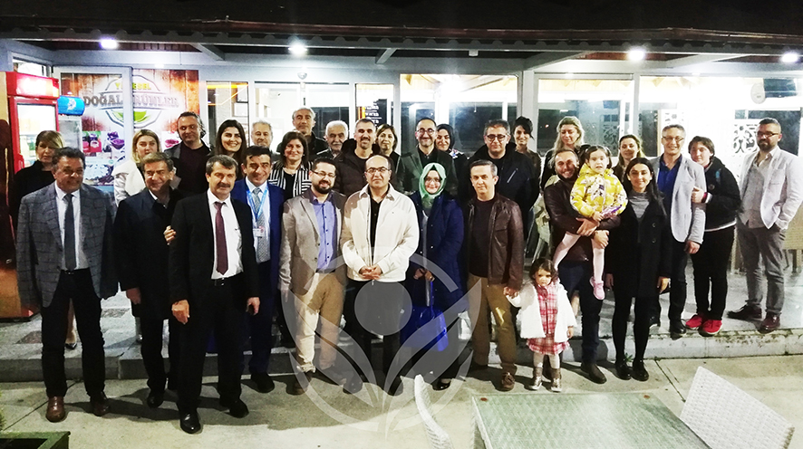 Özel Medikum Hastanesi doktorları yemekte biraraya geldi